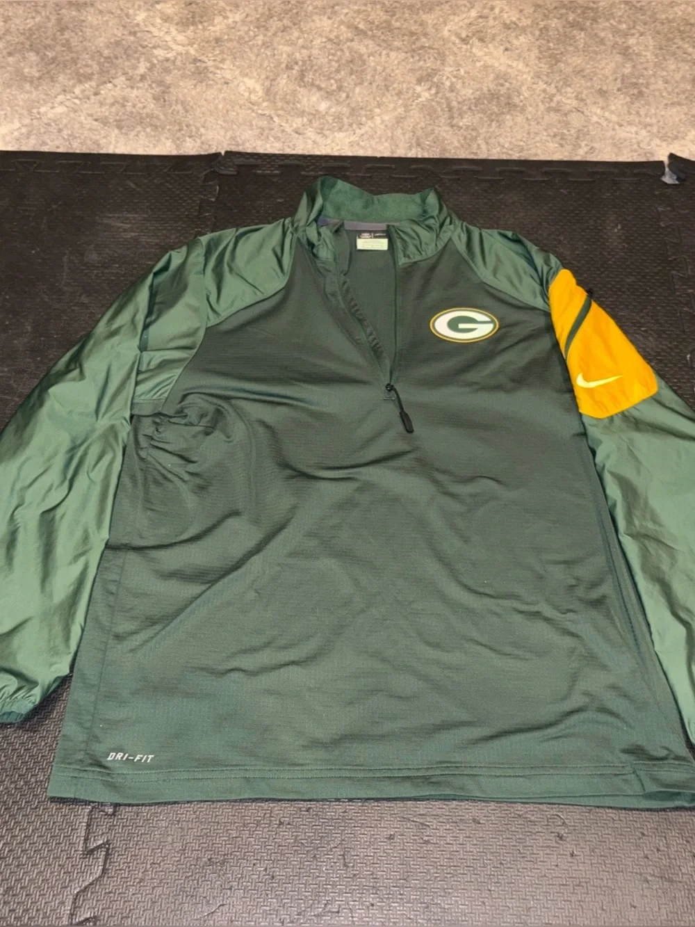 Nike Dri-FIT Pullover - Dark Green & Gold Accent